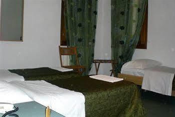 Hotel Astoria Venedig Exteriör bild